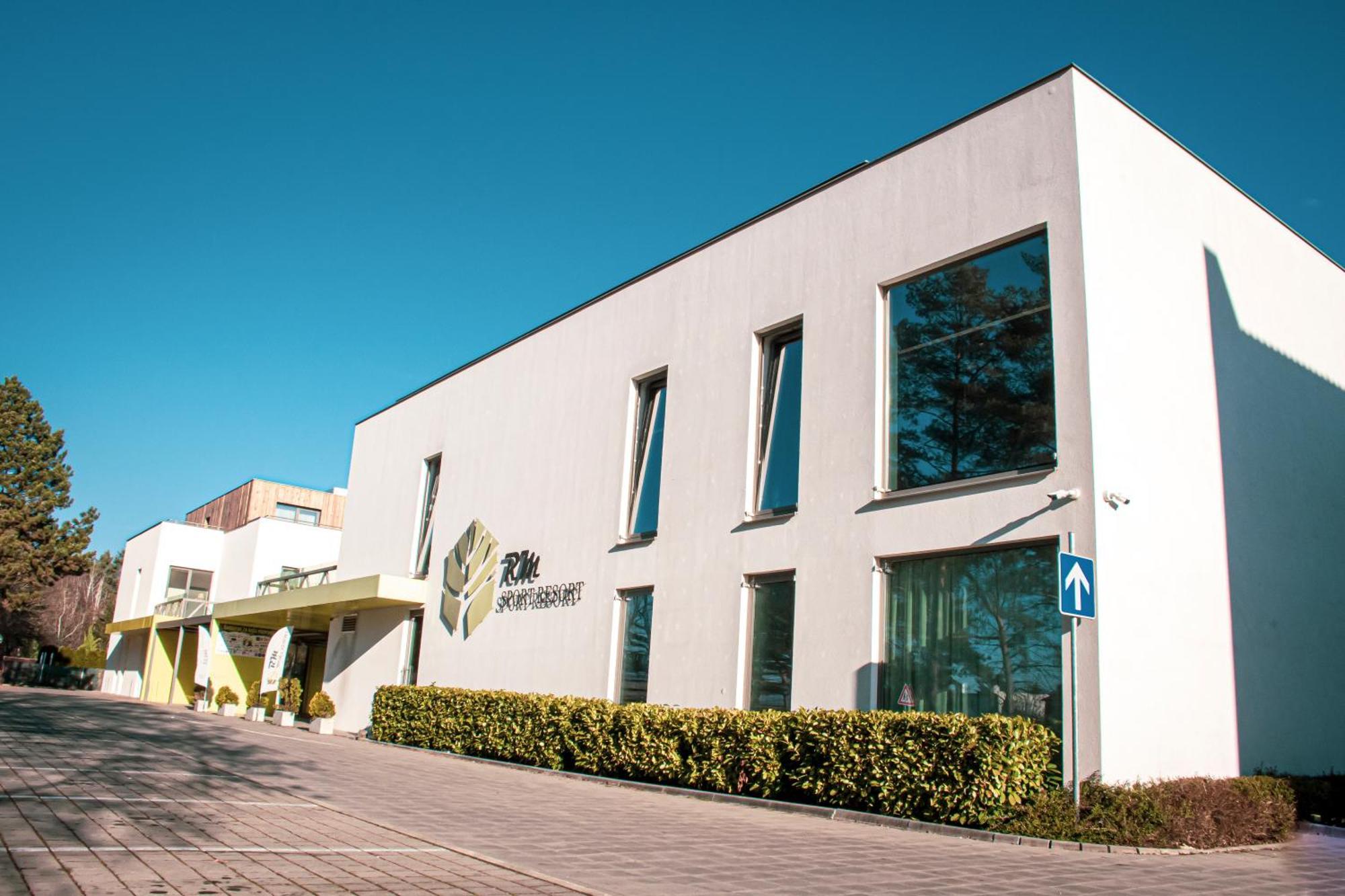 Rm Hotel Wellness & Congress Privigye Kültér fotó
