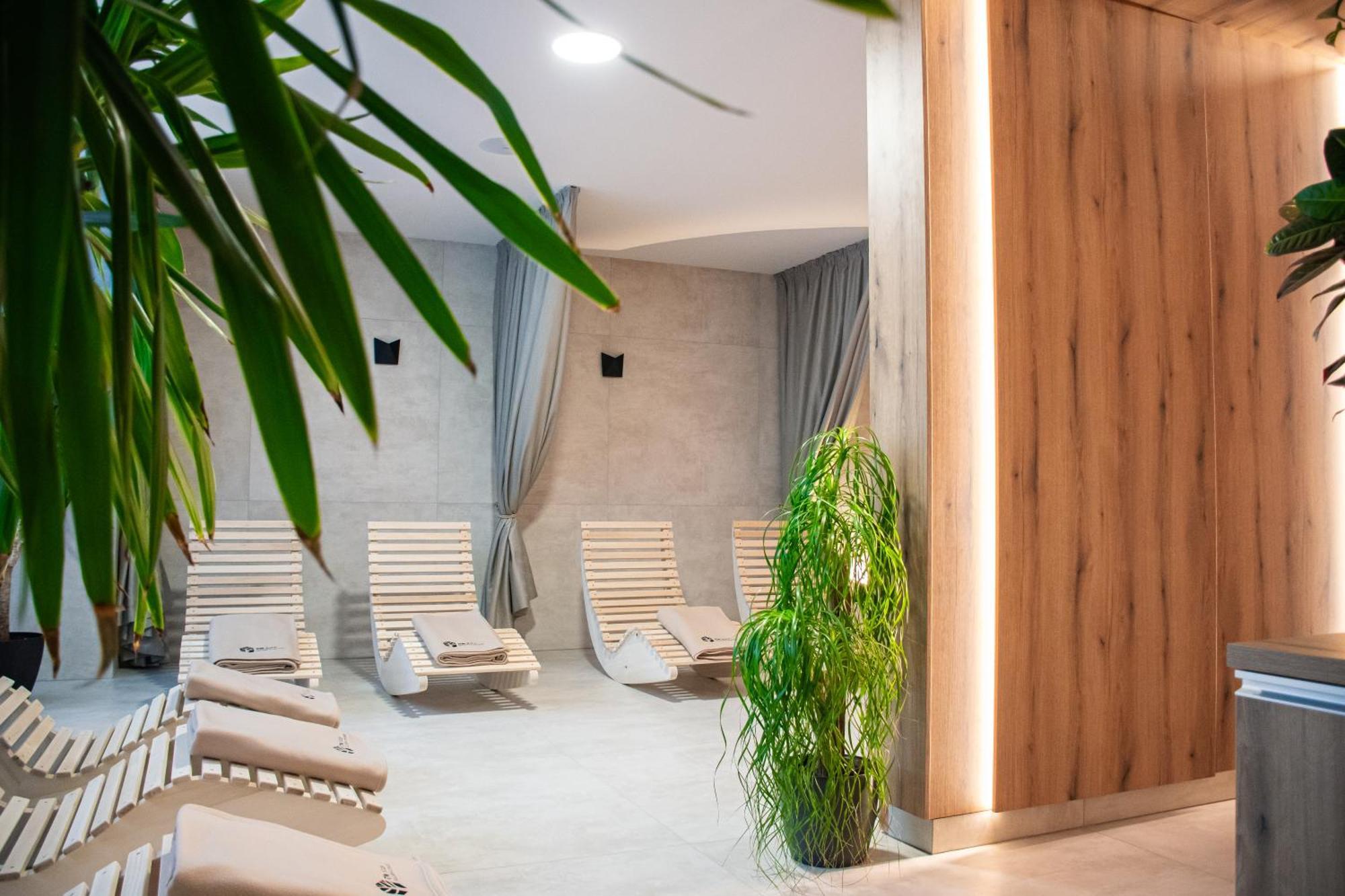 Rm Hotel Wellness & Congress Privigye Kültér fotó