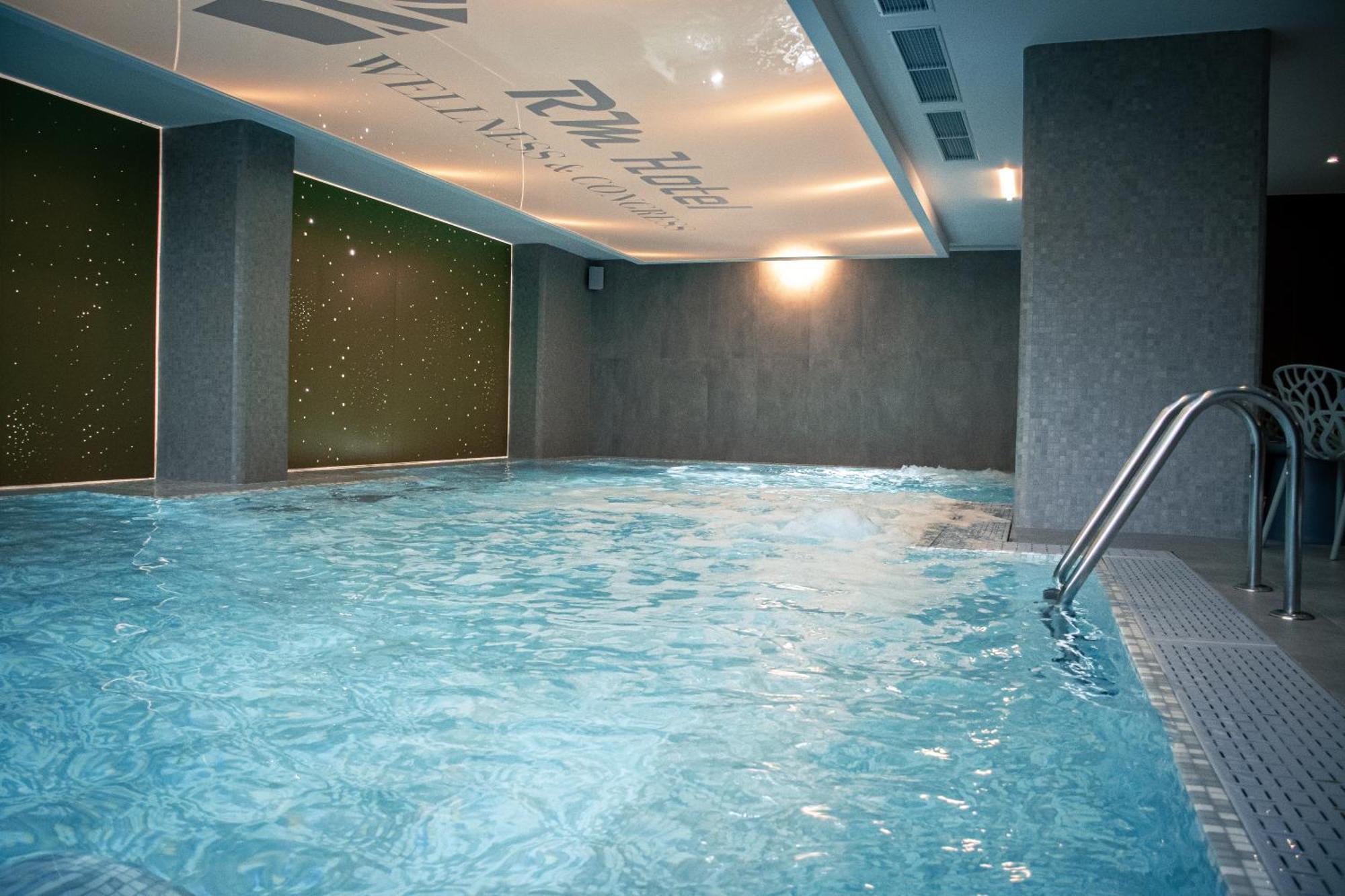 Rm Hotel Wellness & Congress Privigye Kültér fotó